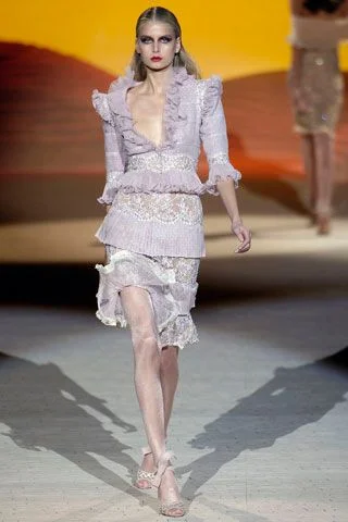 Look 18